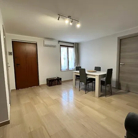 La Casa Di Giulia Apricena